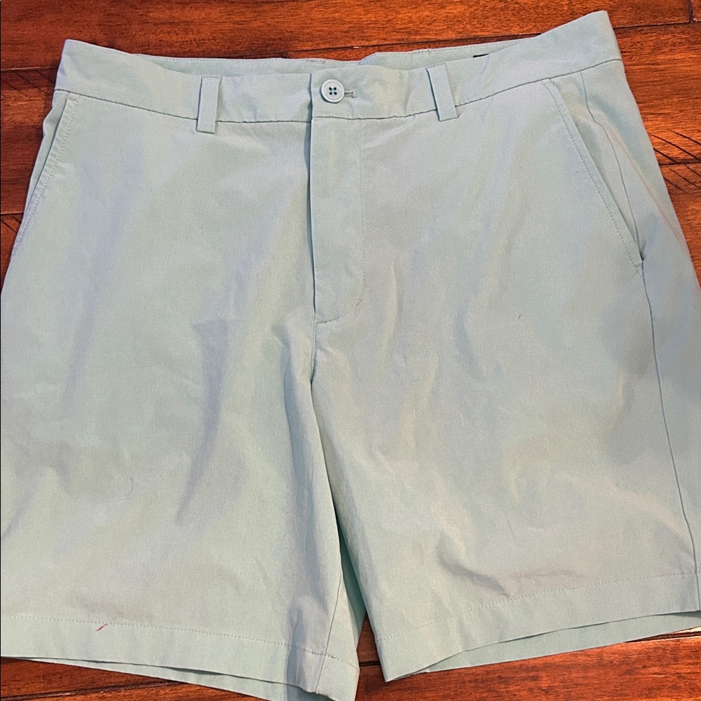Vineyard Vines Men's Soft Blue Flat Front Shorts